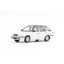 Abrex Skoda Felicia FL Combi (1998) 1:43 - White Candy, Játékautó autópálya és játékautó
