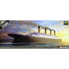 Academy RMS Titanic White Star Liner óceánjáró műanyag modell (1:400) (MA-14215) hajó