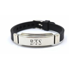 Acél BTS feliratú karkötő karkötő