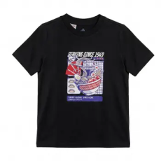 Adidas Rövid ujjú pólók RAMEN GRAPHIC T-SHIRT JUNIOR Fekete 9 / 10 éves