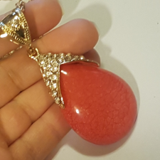  Aranyozott medál lánccal. medál