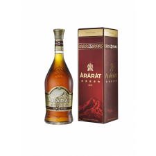 Ararat 5 éves díszdobozban 0,70l Brandy [40%] konyak, brandy
