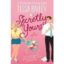 Avon Secretly Yours (Vine Mess Series, Book 1) idegen nyelvű könyv
