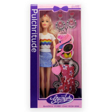  Baba ruhával és  kiegészítőkkel baba