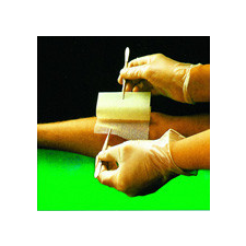  BACTIGRAS KENŐCSTÜLL 10 X 10 CM 10 db/doboz gyógyászati segédeszköz