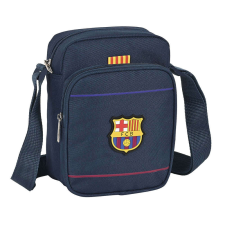 Barcelona oldaltáska közepes iskolatáska