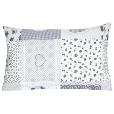 Bellatex 90/108 párnahuzat, 50×70 cm, szíves patchwork lakástextília