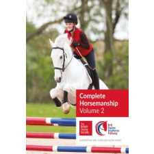  BHS Complete Horsemanship Volume 2 – British Horse Society idegen nyelvű könyv