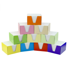 BLUERING Kockatömb 9x9x6cm, színes karton doboz tartóban Bluering® fehér jegyzettömb