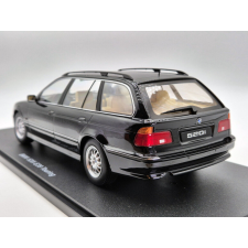 BMW E39 520i touring (1997) - fekete -  KK Scale - 1:18 makett