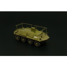 Brengun BTR-60 PU 1:144 (BRS144050) makett