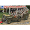  Bronco British Airborne Troops Riding In 1/4Ton Truck & Trailer 1:35 (CB35169)