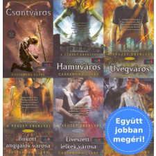 Cassandra Clare A teljes Végzet ereklyéi sorozat csomagban [Cassandra Clare] regény