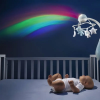  Chicco Rainbow Szivárvány zenélő forgó 3in1 kiságyjáték, projektor, éjjeli lámpa