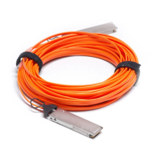 Cisco 5m 100GBASE QSFP QSFP+ kábel és adapter