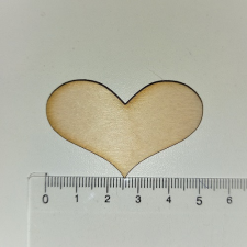 Corolla Exp-Imp. Kft Fa romantik szív 5cm x 3cm dekorációs kellék