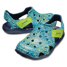 CROCS Swiftwater Wave Graphic gyerek papucs k/z gyerek szandál