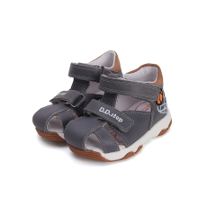 D.D. Step zárt orrú szandál kosárlabdás (20-25 méret) G064-51470B (23)