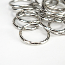 DC Fém karika ezüst színű 2cm dekorációs kellék