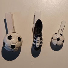 DD Mini csipeszek foci focicipő 4,5cm dekorációs kellék