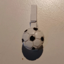 DD Mini csipeszek foci focilabda 3cm dekorációs kellék