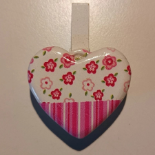 DD Mini csipeszek szívek, 4,5cm rózsaszín dekorációs kellék