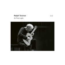 ECM Ralph Towner - At First Light (Vinyl LP (nagylemez)) jazz