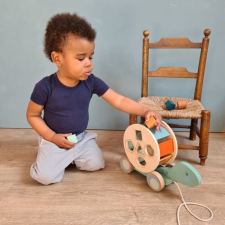 EGMONT TOYS Geometrikus formájú húzójáték, Egmont Toys tili toli