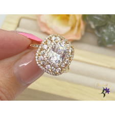  Elena szögletes antiallergén gyűrű fehér kövekkel 18K gyűrű