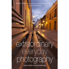  Extraordinary Everyday Photography – Brenda Tharp idegen nyelvű könyv