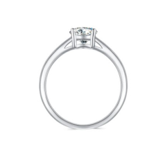  Ezüst gyűrű moissanit kristállyal, 10-es méret gyűrű
