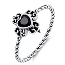  Ezüst női gyűrű fekete kristállyal, 6-os méret gyűrű