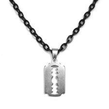 Ezüst színű nemesacél Penge medál fekete nyaklánccal nyaklánc