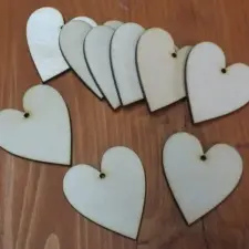  Fa szív 5cm x 4,5cm 10db/cs. dekorációs kellék