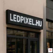  Fehér színű kültéri LED fényújság, 96x80 cm - P10 led rendszer tartozék