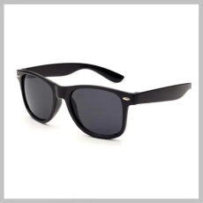  Fekete Wayfarer Klasszikus Napszemüveg – OK283