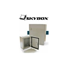  Fémszekrény MASZKOLT SKYBOX 800X600X260 135 modul villanyszerelés