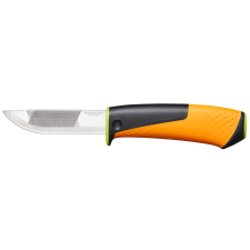 FISKARS 1023619 Hardware Kés építőipari munkákhoz, tokba épített élezővel, 22 cm kés és bárd