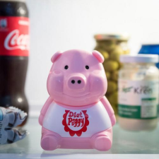  Fogyókúrás malac - nasi malac fényérzékelővel és hanggal ajándéktárgy