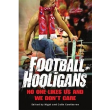  Football Hooligans – Colin Cawthorne idegen nyelvű könyv
