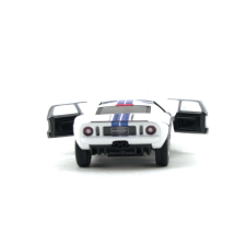 Ford GT 2006 Fehér autópálya és játékautó