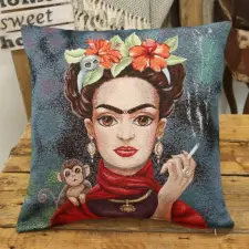  Frida Kahlo kismajmos ezüst lurex párnahuzat 45x45 cm lakástextília