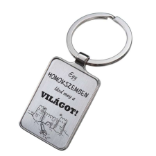 Gravírozott kulcstartó - Lásd a világot ajándéktárgy