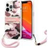 Guess GUHCP13LKCABPI iPhone 13 Pro / 13 6,1" Rózsaszín Camo Strap Collection Keménytok (GUE1480PNK)