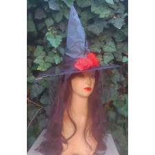 Halloween fekete boszorkány kalap, piros tollal, fekete csipkével jelmez
