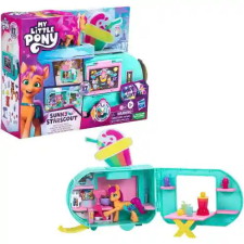 Hasbro® Hasbro Én kicsi pónim: Sunny Strascout póni smoothie autója fénnyel játékfigura