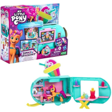 Hasbro My Little Pony Sunny Starscout Smoothie Truck játékfigura