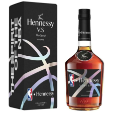  Hennessy VS Cognac (2022 NBA x Hennessy Limited) 0,7l 40% DD konyak, brandy