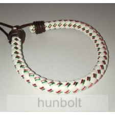 Hunbolt Műbőr fonott fehér piros-fehér-zöld karkötő karkötő