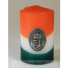 Hunbolt Nemzeti színű henger gyertya 10cm, ón koszorús címerrel (3,2x4 cm) ajándéktárgy